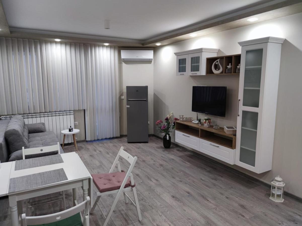 Flowers Apartment 도브리치 외부 사진