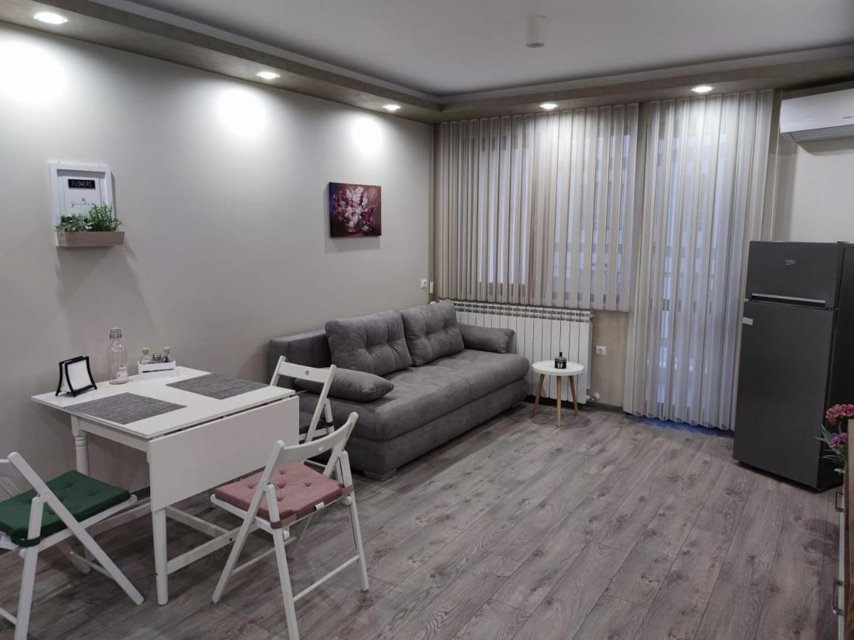 Flowers Apartment 도브리치 외부 사진